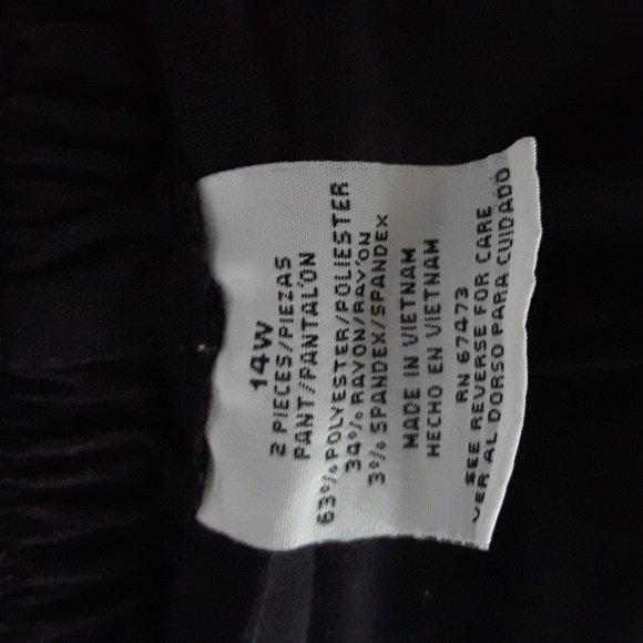 2 piece pantsuit by Danny&Nicole - Picture 6 of 6